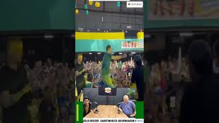 Flávio Bolsonaro e vento lotado dançando será o novo presidente