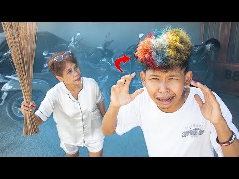 PRANK SEMIR RAMBUT WARNA  WARNI MAMAK MARAH  SAMPE BAWA 