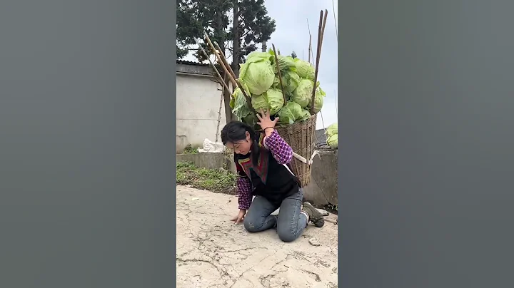 父母給我了女兒身，確活成了男子漢，#記錄農村生活#回不去的童年時光#貧困山區孩子 - 天天要聞