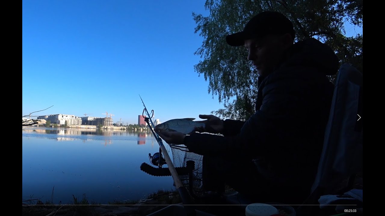 Фидерная рыбалка на Днепре в Киеве.Утренние Лещики. Ловля разнорыбицы. Рыбалка Киев.