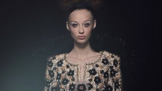 Details of the Fall-Winter 2016/17 Haute Couture Collection β CHANEL Haute Couture