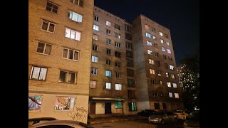 видео: Сетчатая шахта в общаге! Лифт КМЗ 2002 года выпуска. картинка: Сетчатая шахта в общаге! Лифт КМЗ 2002 года выпуска.