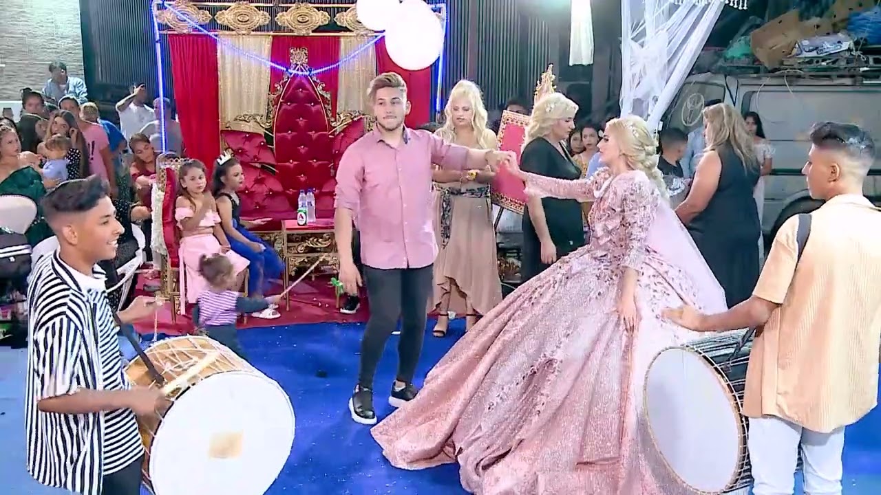 Menekse & Dervis Kina 1