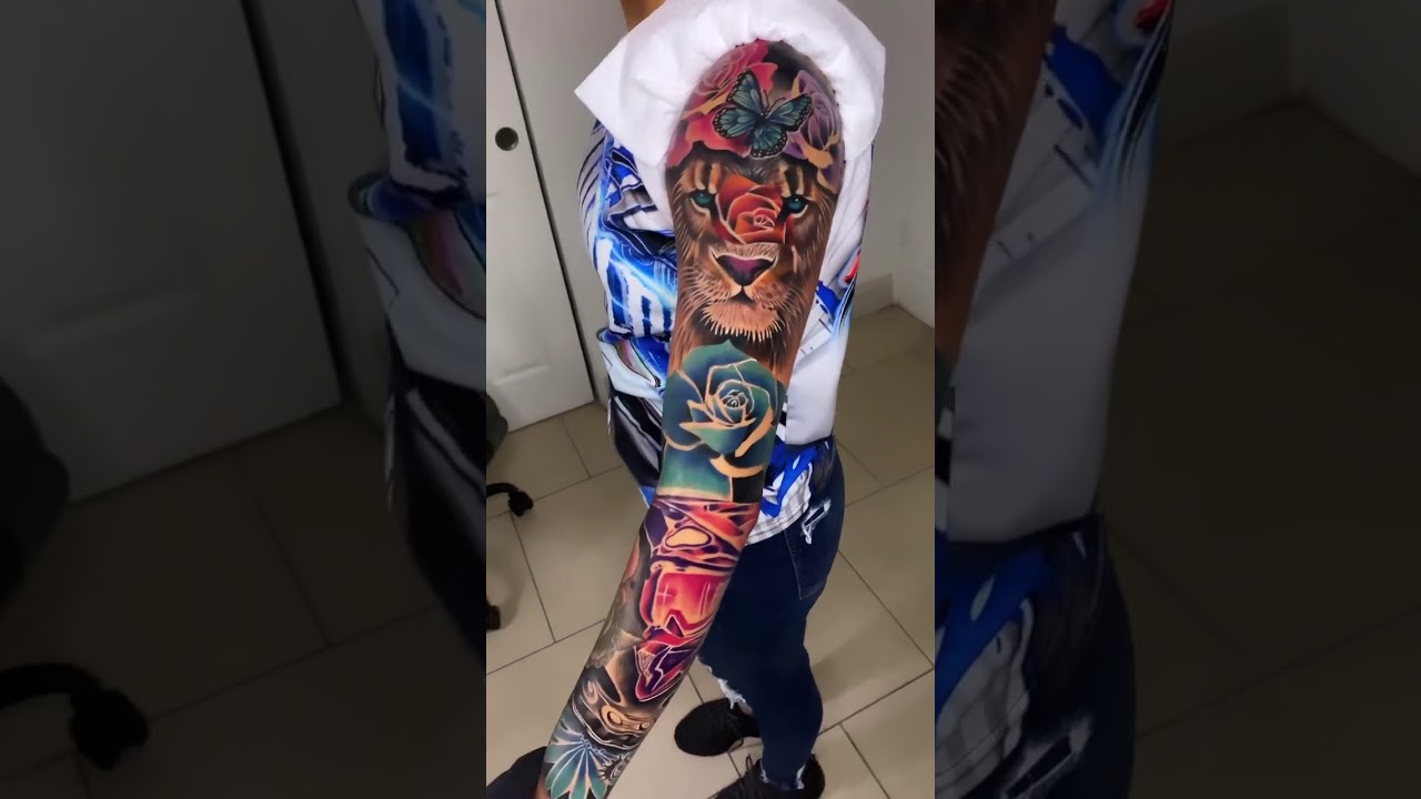 Arte de hombro a muñeca por Gaby El Mago Tattoo 