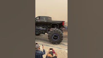 Tug-of-war! NO CHANCE SIZE MATTERS! #rwp ##chevytrucks