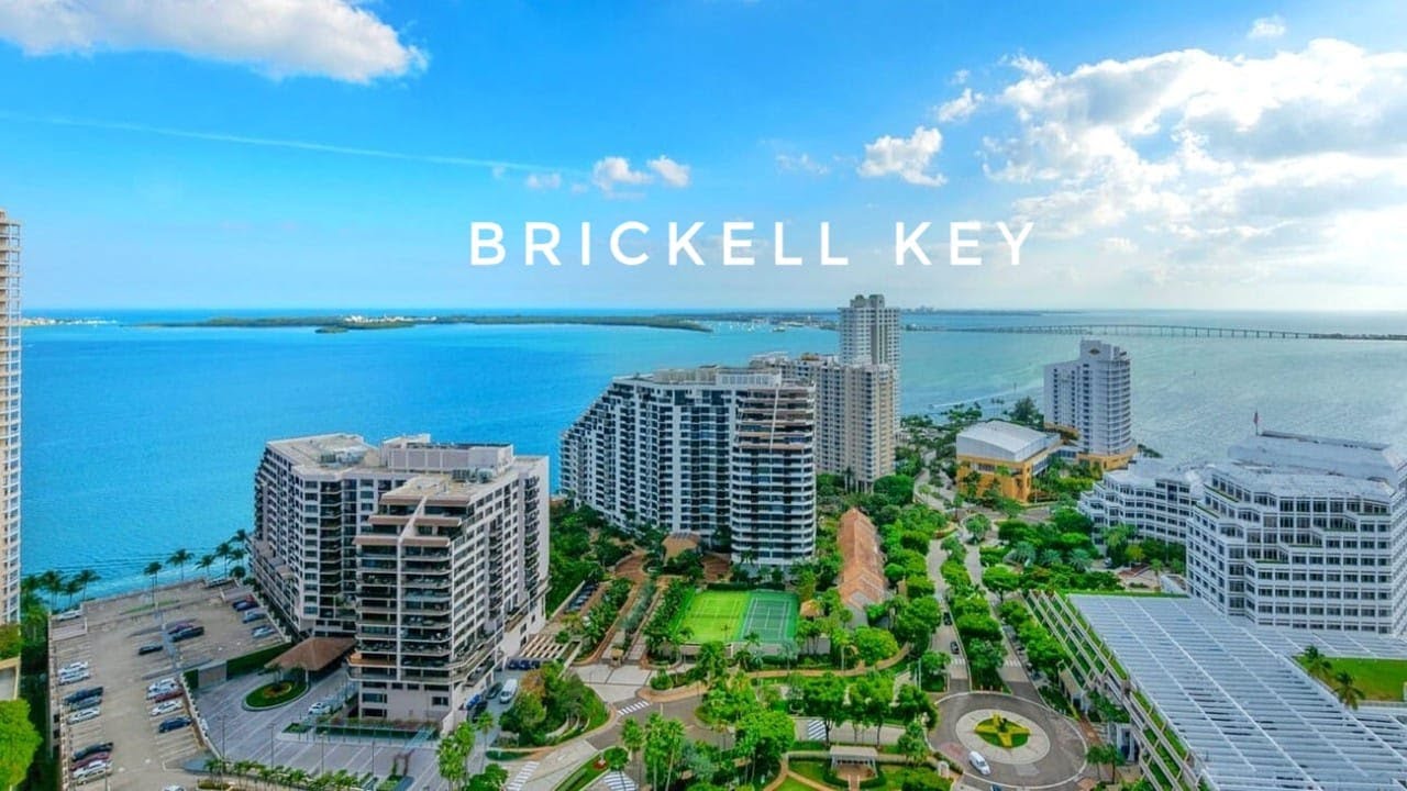 Spectacular Waterfront Unit for Sale at Asia Brickell Key / # 2504