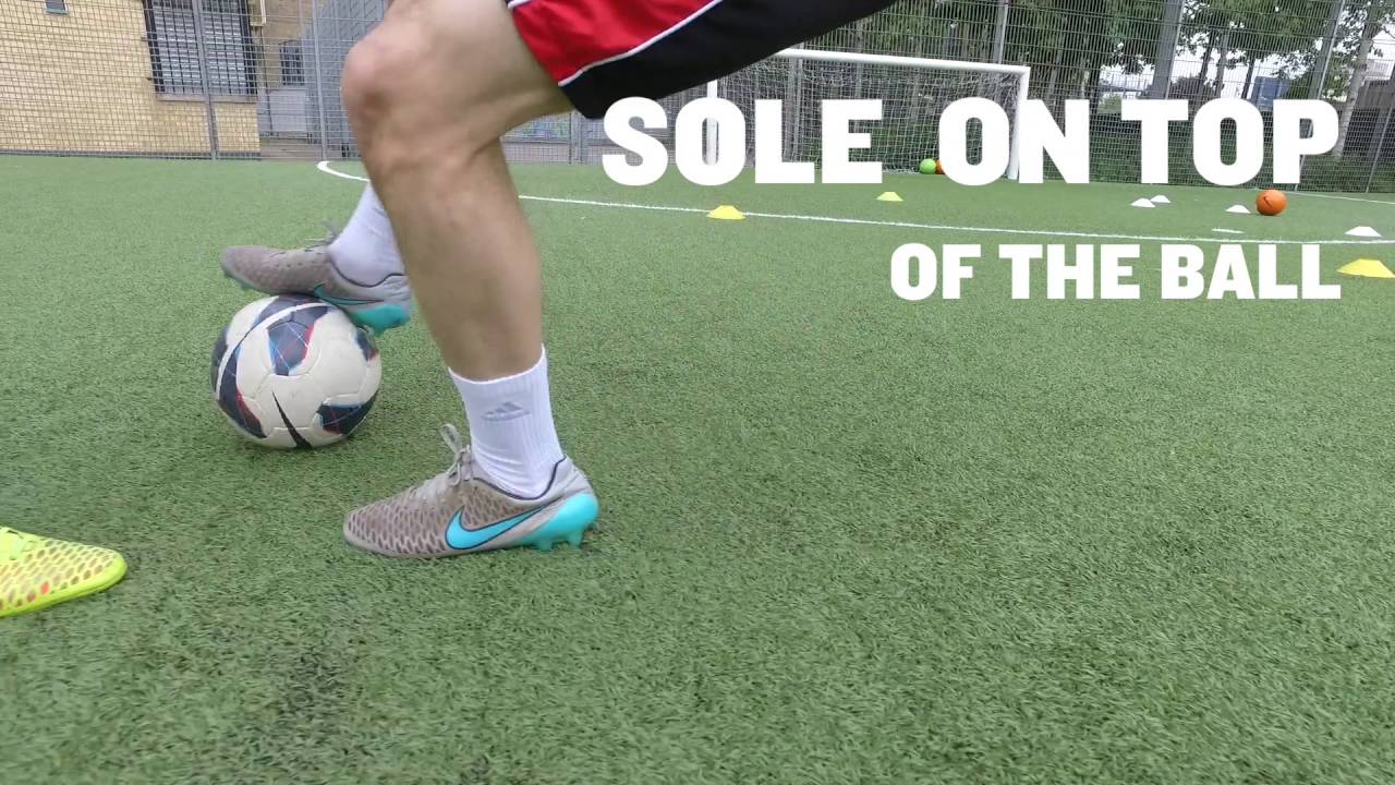 How To Do The V Pull Back Football Skills Westway Sports & Fitness