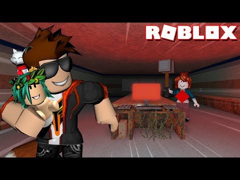 The Beast Escapes The Facility Roblox Flee The Facility Youtube - glitch on roblox innovation arctic facility youtube