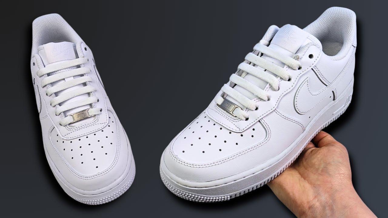 HOW TO BAR LACE NIKE AIR FORCE 1s (BEST WAY) - YouTube