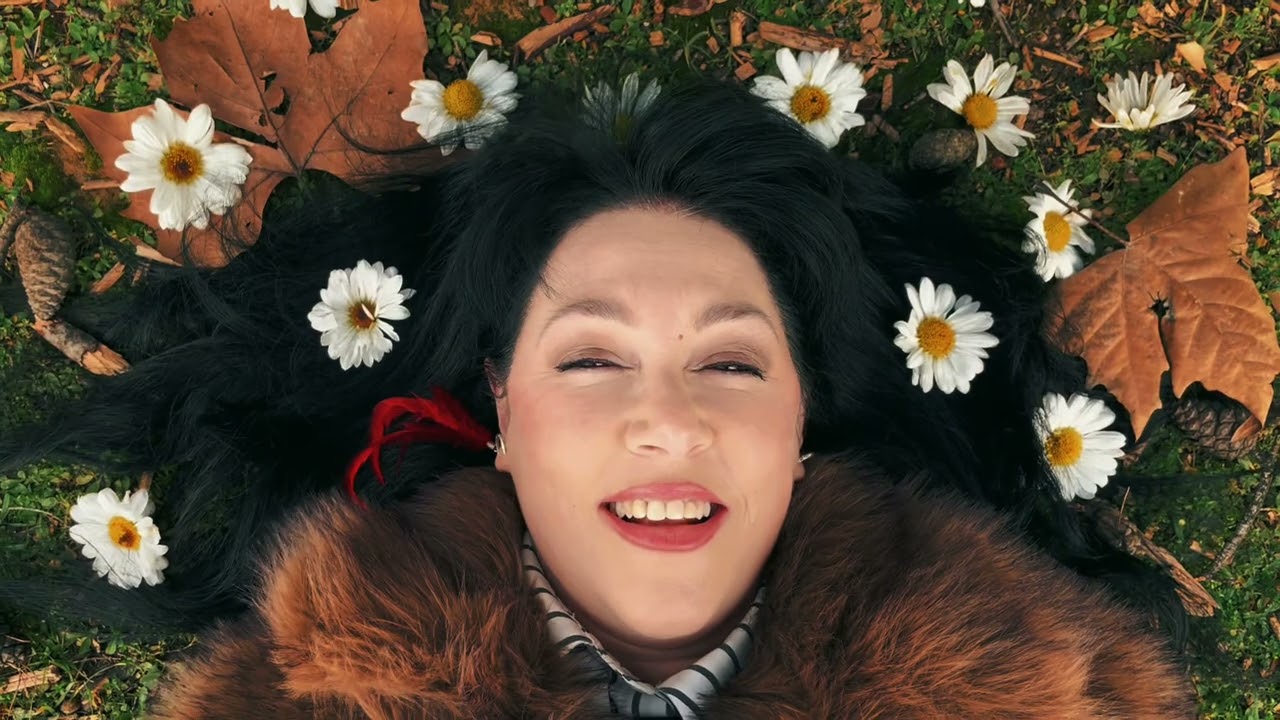 Noemí Carrión- HAY UN LUGAR EN TI (Vídeo oficial)