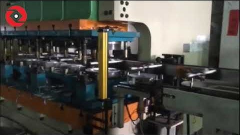 Multi-station manipulators for automatic stamping line.