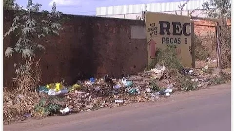 Quais as consequências do acúmulo de lixo em locais inadequados?