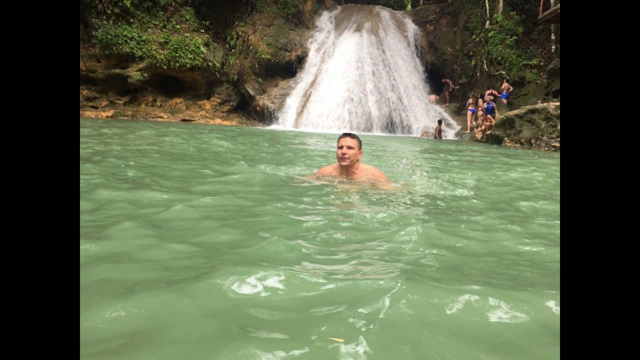 come tour with us at the fantasy transfers and tour!!