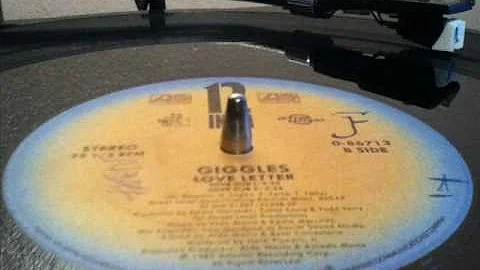 GIGGLES-  LOVE LETTER  RADIO EDIT  WAV