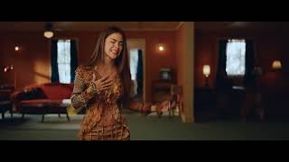 Zhamira - cómo fue? (Official Video) ft. Greeicy