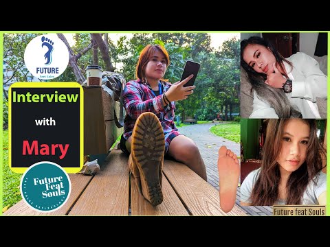 Interview Mary | Public Feet reading Interview