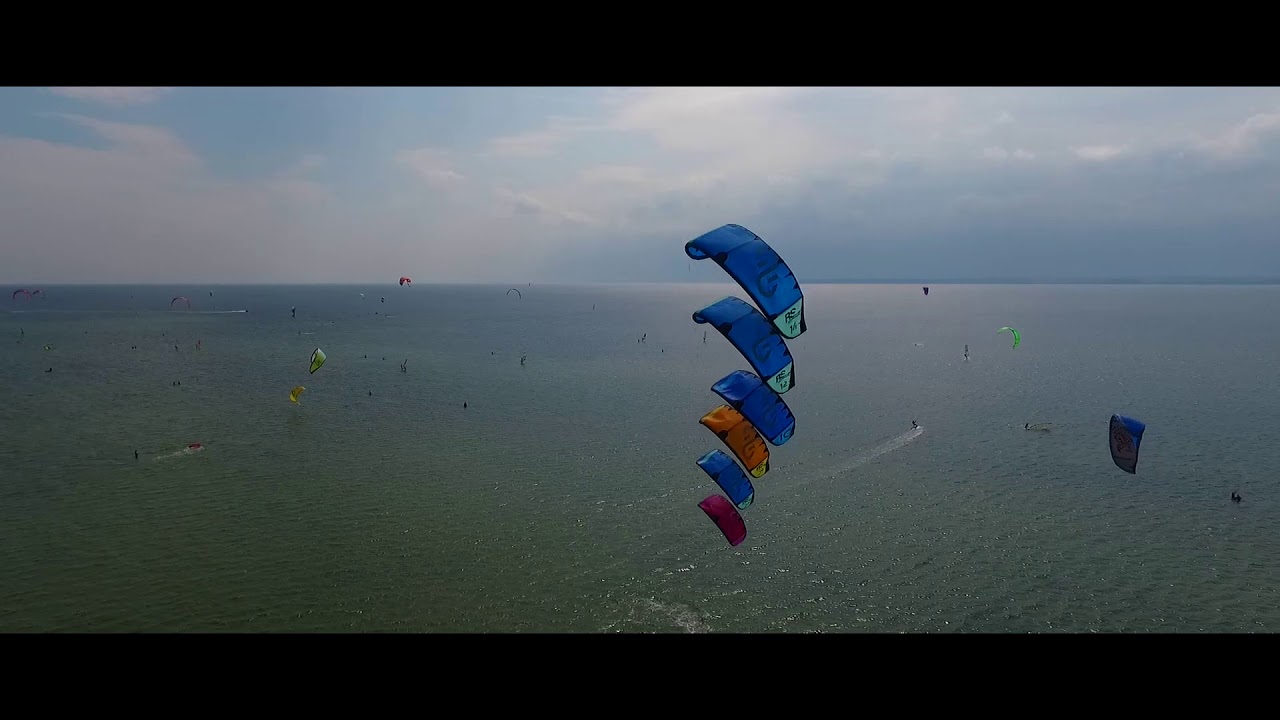 ELEV..six - fiftyEIGHT m2 kites / Eleveight Kiteboarding Poland by WAKE.PL