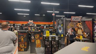 POV I’m 7th in line at the Spirit Halloween flagship ￼￼