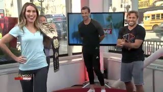 Люк Рокхолд Повороты Kristin в UFC Champ/Luke Rockhold Turns Kristen Into A UFC Champ Люк Рокхолд Повороты Kristin в UFC Champ/Luke Rockhold Turns Kristen Into A UFC Champ