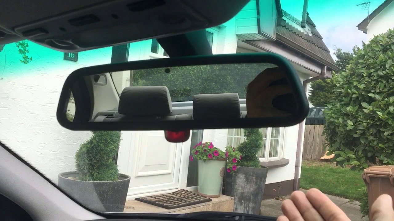 BMW E39 Autodimming mirror demo YouTube