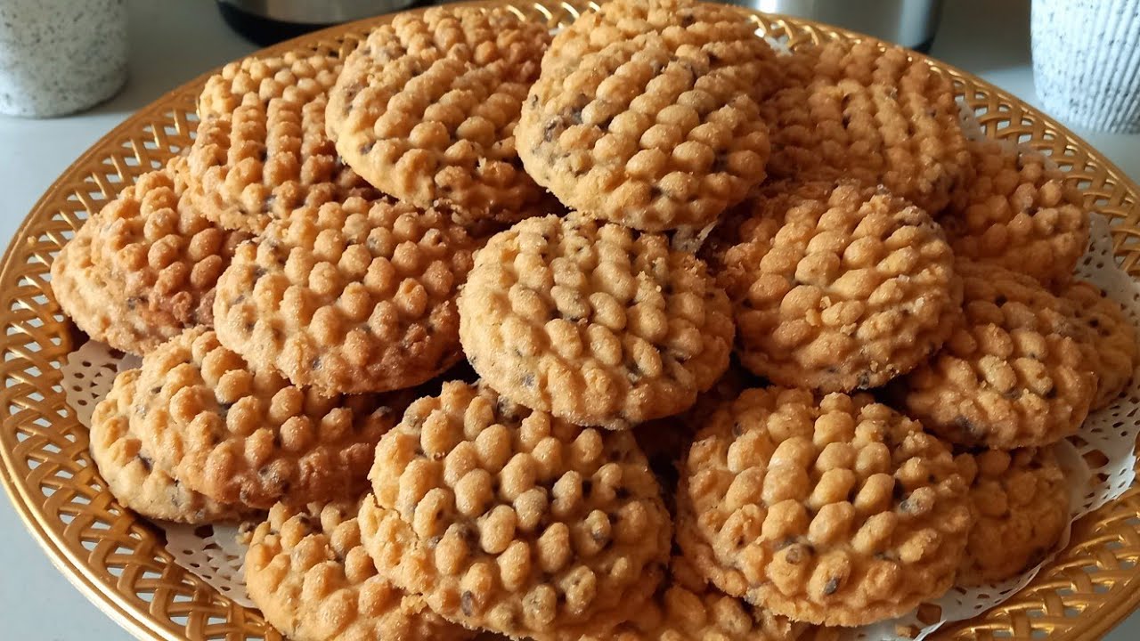 حلوة الشهذة بذوق القهوة مقرمشة وهشيشة ولذيذة كتوجد فسعتها