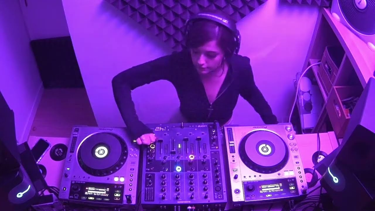 Bassmelody at @LTRRoom - 12/1/2026 - Hardbounce Style - Live Stream