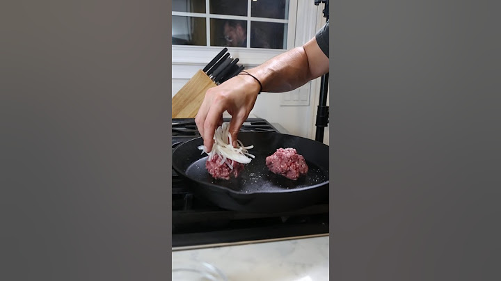 the FRIED ONION SMASH BURGER (Oklahoma Onion Burger)