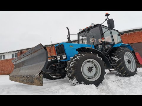 WINTER HAS COME. SNOW CLEANING WITH MTZ-82.1 TRACTOR, DECEMBER 2024.