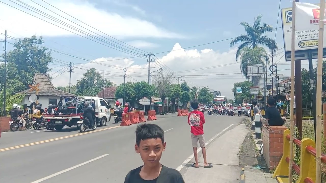 Sirine baru! Perlintasan kereta api bago Tulungagung JPL 247 