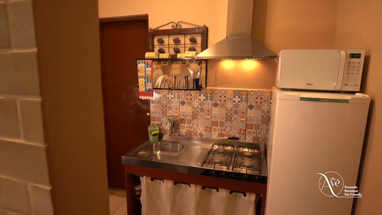 VIDEO TOUR Chalé Conforto para 4 pessoas · Villa Ayê Pousada PetFriendly · Socorro-SP