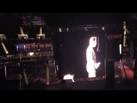 Elon Musk Ruins A Comedy Show