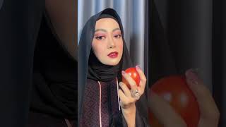 Download Lagu Ikan hiu makan tomat, lopyu so much 😗🤏🏻 #makeupartist #makeupindo #makeup #lipsticklove MP3