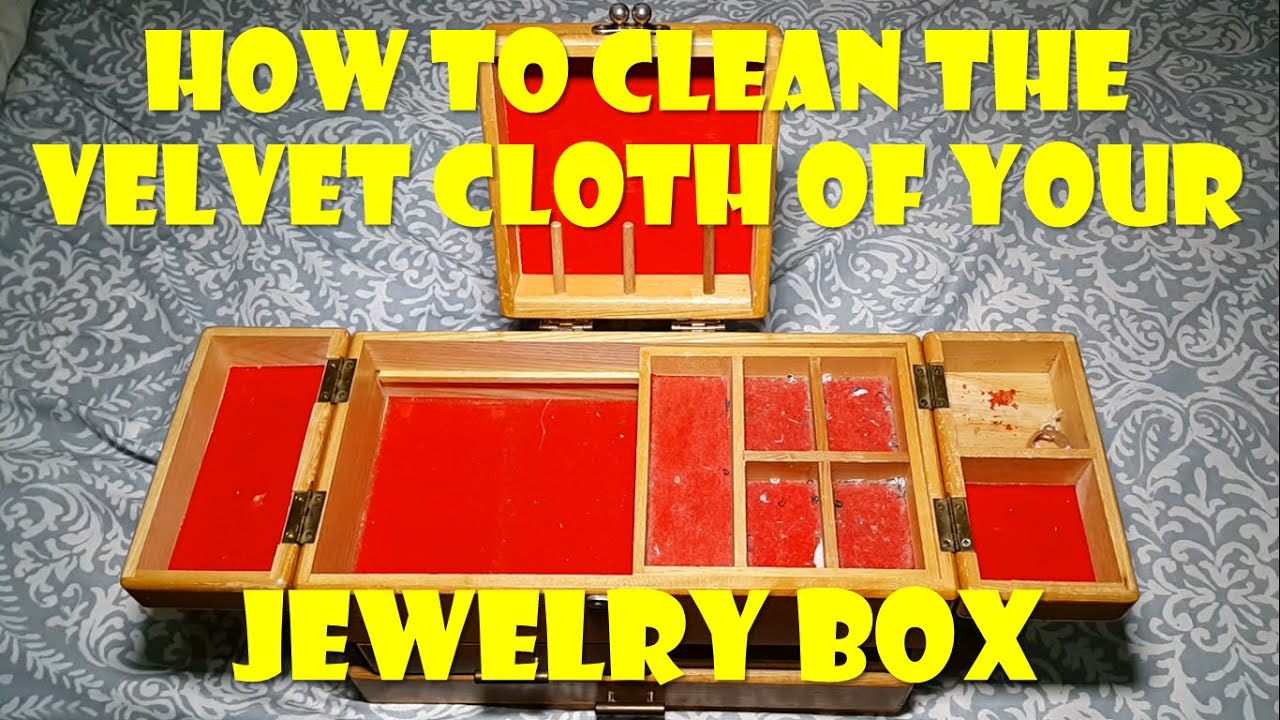 How to Clean the Velvet Lining in a Jewelry Drawer