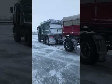 КАМАЗ 55111 с прицепом