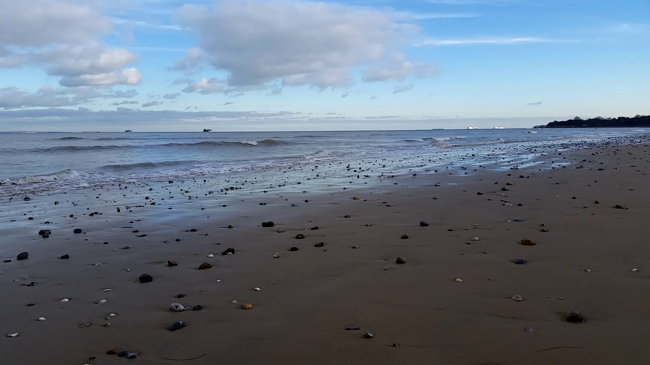 Isle of Wight - Ryde Beach