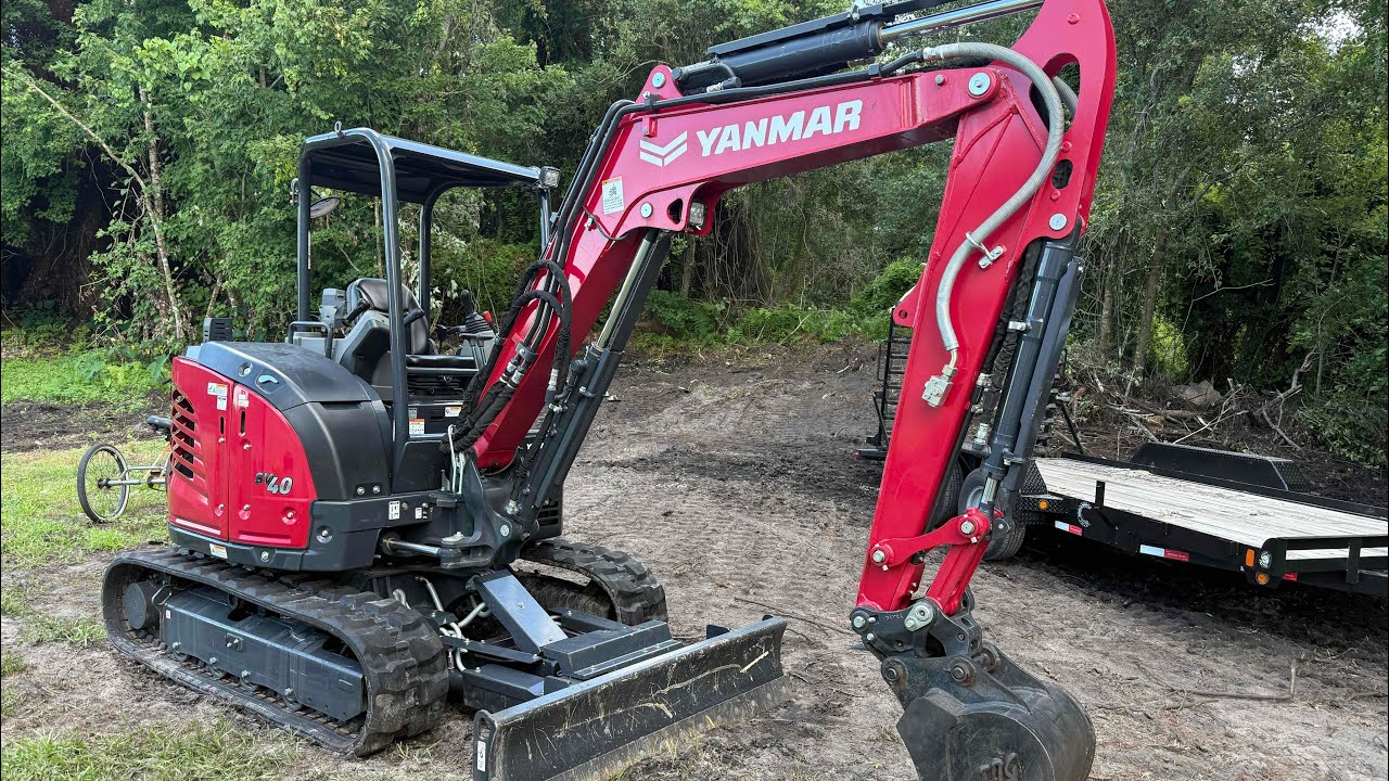 Testing out the Yanmar sv40 excavator