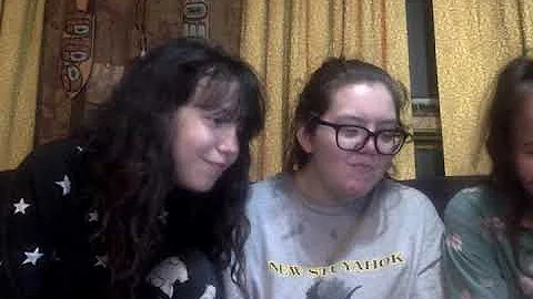 Try Not To Laugh Challenge w/ my 2 sisters (Part 1)