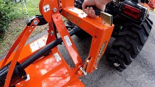 Kubota B2601: Quick Hitch Land Pride QH15