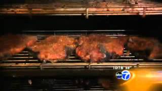 ABC 7 Chicago's The Hungry Hound Steve Dolinsky Visits Real Urban BBQ