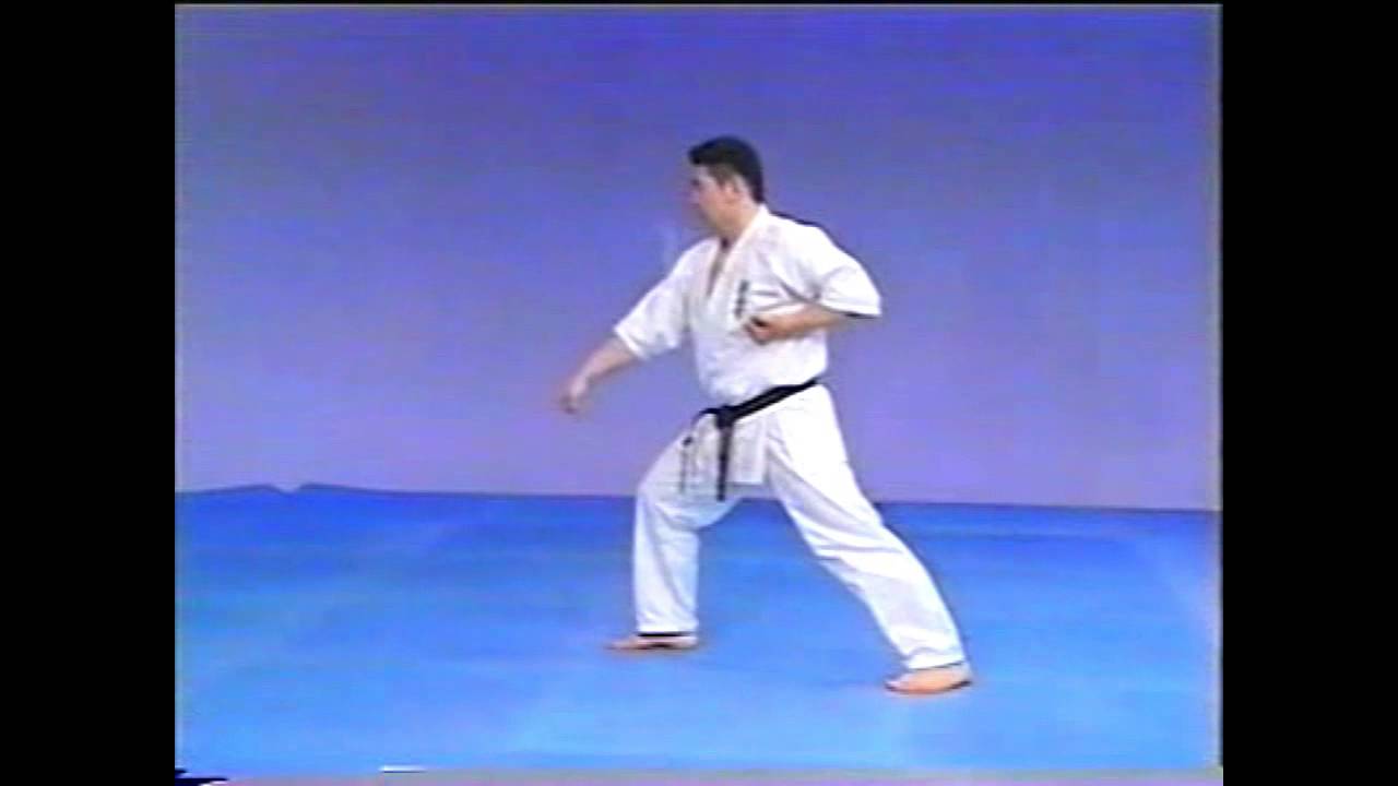 Kyokushin Karate Kata - Yantsu - YouTube