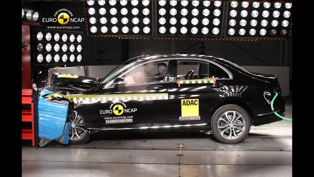 Mercedes C Class Crash Test Euro Ncap Youtube Mercedes C Class Crash Test Euro Ncap Youtube