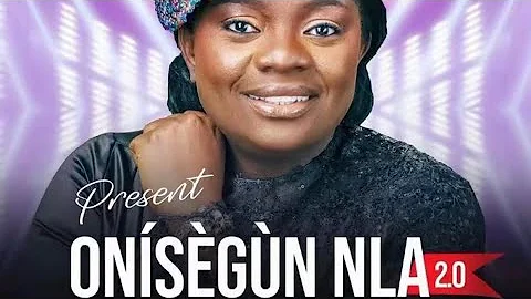 FANS GOSE WILDE AS ADEYINKA ALASEYORI PERFORMS HER BEST OF MUSIC AT ONISEGUN NLA PRAISE CONCERT 
