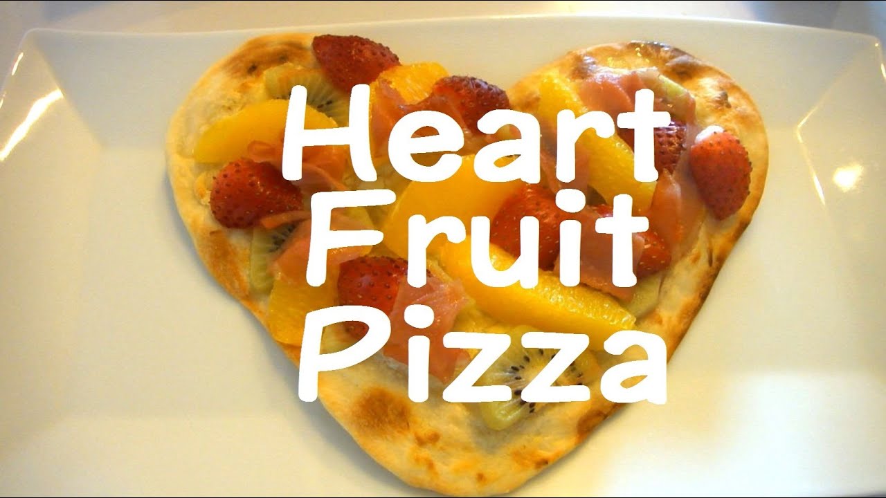 Heart Fruit Pizza ハートのフルーツピザ Recipe バレンタインレシピ Heart Fruit Pizza ハートのフルーツピザ Recipe バレンタインレシピ