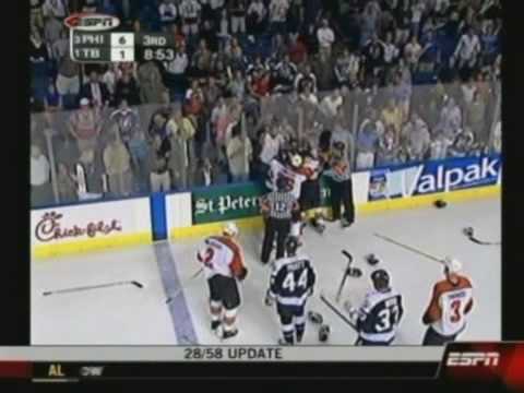 Donald Brashear vs Chris Dingman May 10, 2004