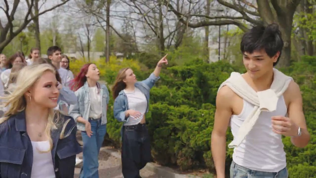 Nailah Vitha - Tylko się przejdę [Official Video]