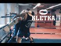 Тайский клинч — борьба в стойке в тайском боксе: скрутки, удары коленями и ногами