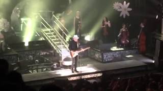 Watch Jean Leloup Pigeon video