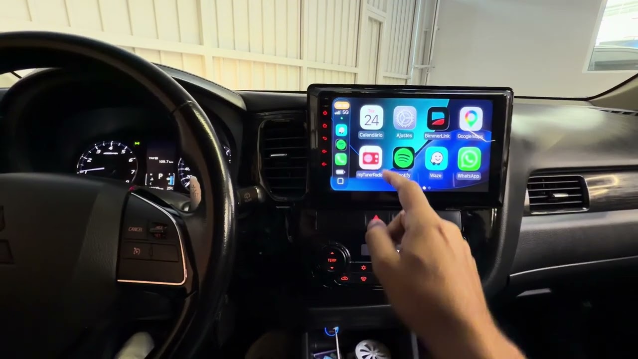 Mitsubishi Outlander 2015 - Central 9” CarPlay e Android Auto sem fio - ArtsomAuto 
