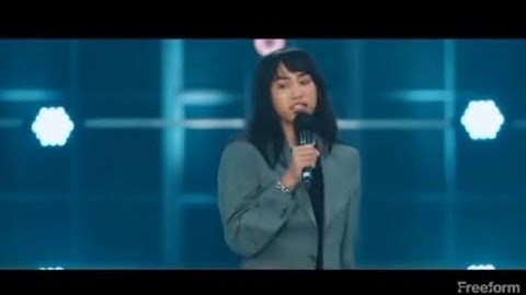 Veejay Final Runway Collection is on Project runway Season 21 