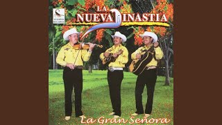 Video thumbnail of "La Nueva Dinastía - Mi Amuleto Eres Tú"